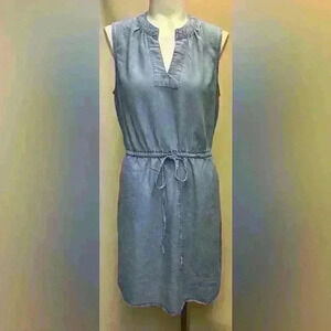 GAP Perfect Sleeveless Tie-Waist Shirtdress Size Small Color Light Indigo